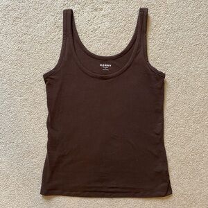 Old Navy First-Layer Scoop Neck Tank Top